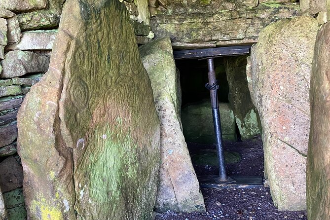 Mysterious Middle Kingdom and Local Distillery Tour From Dublin - Return to Dublin: Reflections and Farewell