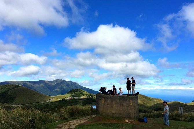 N102 Yangmingshan Beitou Freshwater Day Tour (10h) - Directions