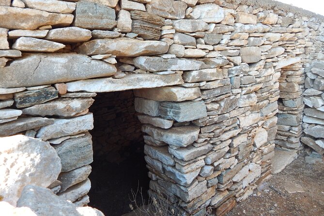 Naxos: Inland Hike-Villages, Kouroi Statues, Apano Kastro - Common Questions