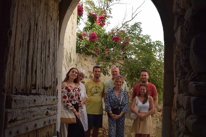 Naxos Old Town, Castle & Portara Sunset Tour (Certified Guide) - Beautiful Locations and Photo Opportunities