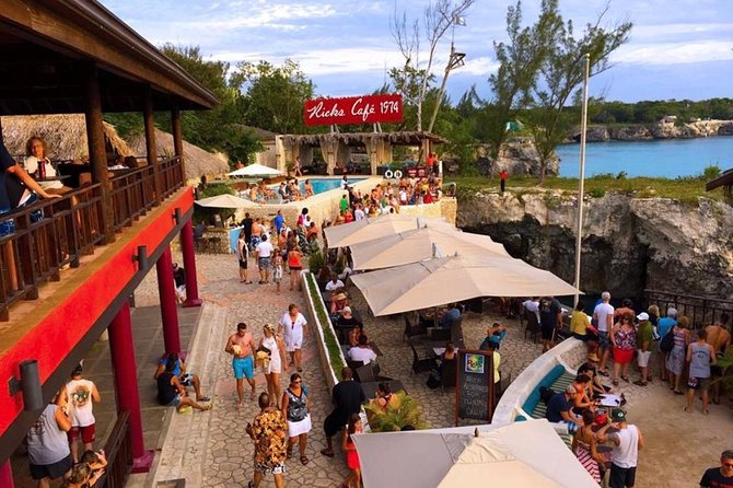 Negril & Ricks Cafe Sunset Catamaran Cruise - Boat Conditions and Safety Concerns