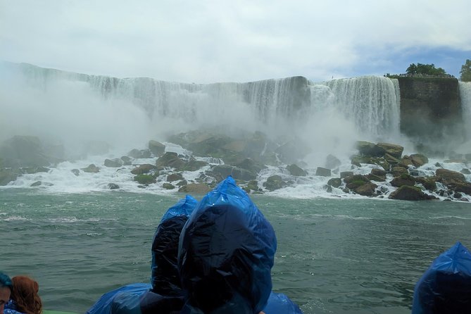 Niagara Falls in 1 Day: Tour of American and Canadian Sides - Positive Reviews and Satisfaction
