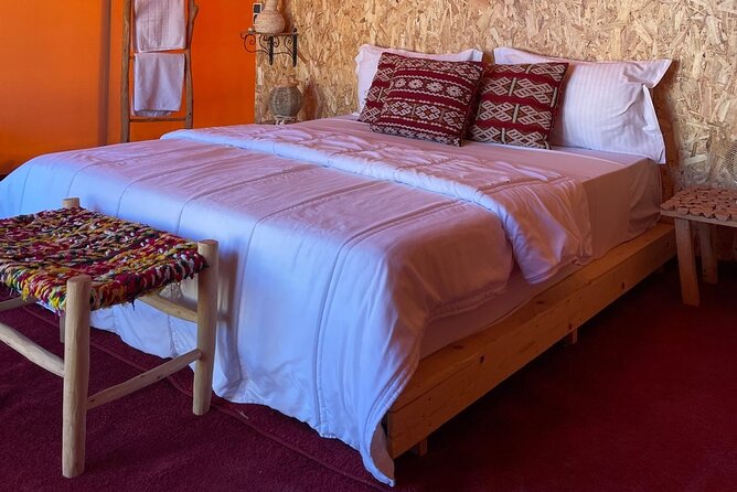 Night in the Agafay Desert, Deluxe Tent With Show and Swimming Pool - Experience and Entertainment