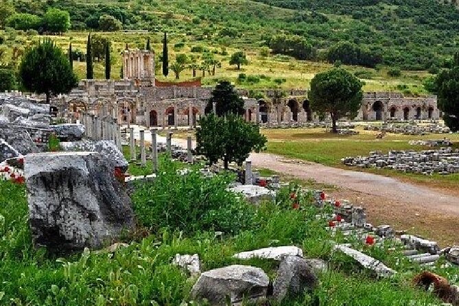 Pamukkale and Hieropolis Full Day Tour - Pricing and Group Size