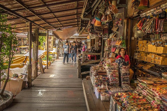 Pattaya Floating Market With Free Landmarks City Tour - Refund Policy