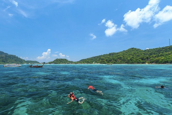 Phi Phi Don & Phi Phi Leh Sunset Trip by Arisa Speed Boat - Traveler Photos