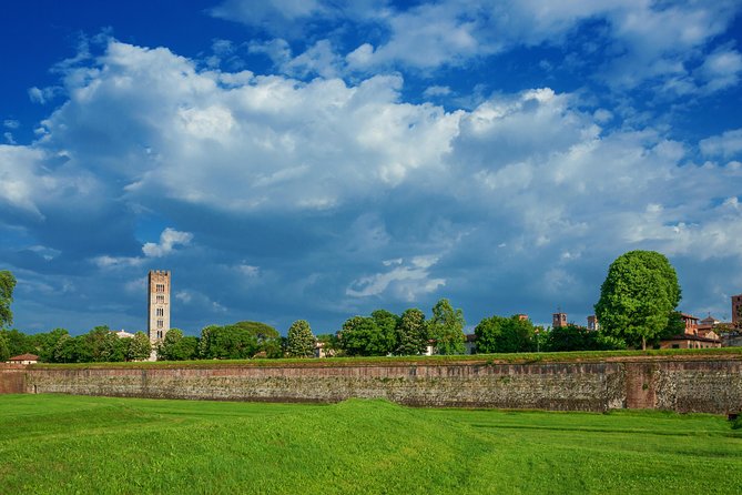Pisa and Lucca Shore Excursion From La Spezia Port - Discover More Attractions in Lucca