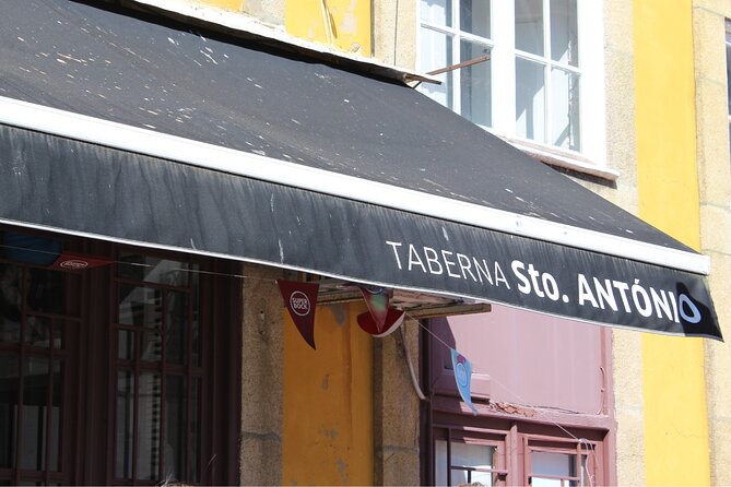 Porto Walking Food Tour and Tasting - Featured Positive Reviews and Tour Guides
