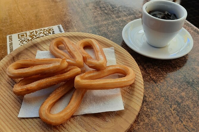 Private 3-Hour Málaga Food and Culture Tour With Lunch Included - Booking and Reservations