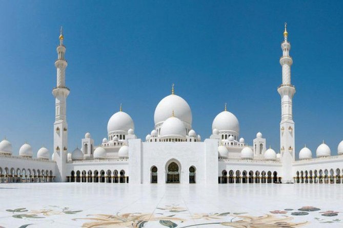 Private Abu Dhabi City Tour From Dubai With Buffet Lunch - Exploring Abu Dhabi Corniche