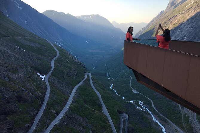 Private Ålesund Trollstigen-Trollroad Tours Are Available for Small Groups of 8 to 15 People - Authentic Customer Reviews