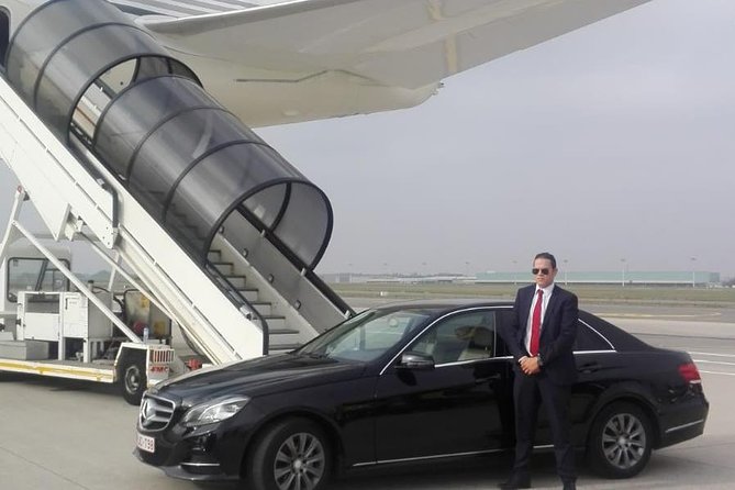 Private Arrival Transfer From Brussels Airport or City to Paris by Luxury Car - Travel in Comfort With Air-Conditioned Vehicle