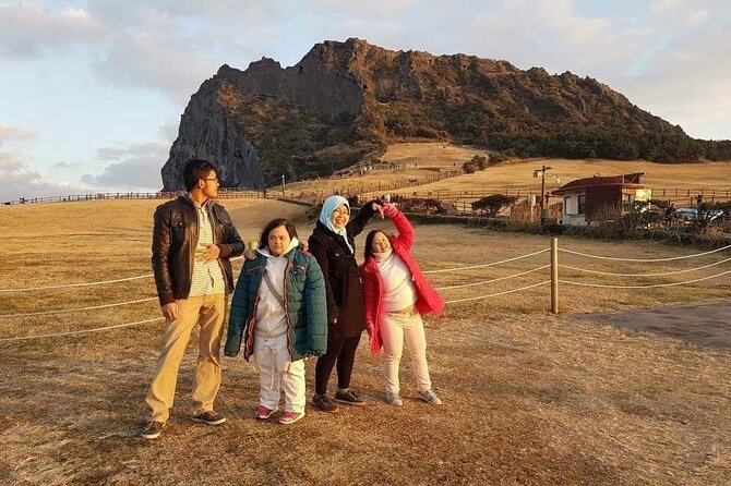 Private Day Tour World Natural Heritage in Jeju Island - Common Questions