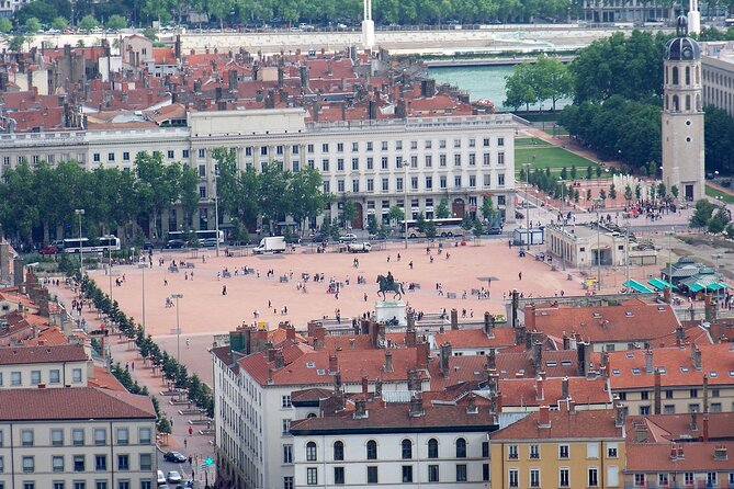 Private Direct Transfer From Montpellier to Lyon - Booking Confirmation and Requirements