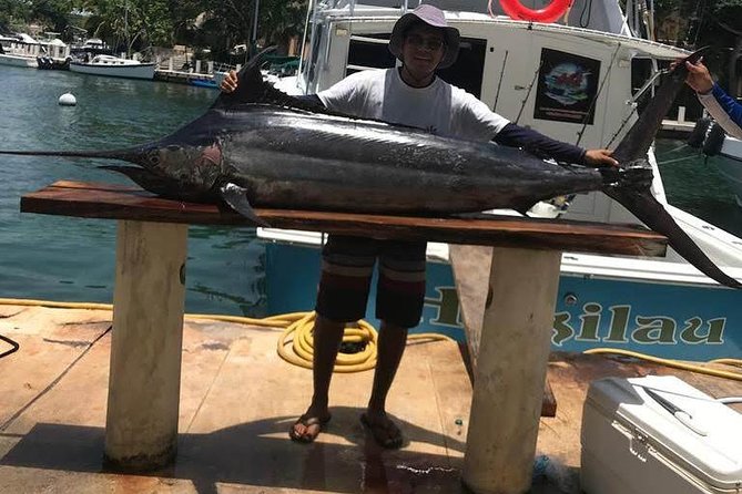 Private Fishing Tour in Yacht Playa Del Carmen - Common Questions