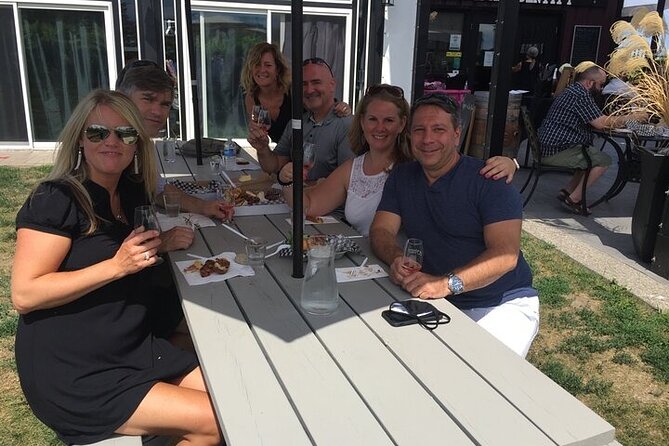 Private Four-Hour Wineries Tour With Tastings, Niagara Ontario  - Niagara Falls & Around - Featured Review
