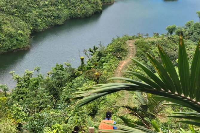 Private Fresh Water Lake, Waterfalls And Hot Springs Excursion - Local Wildlife Encounter