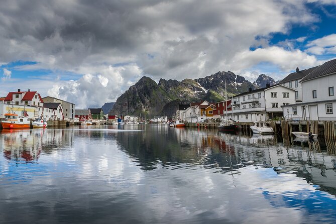 Private Full Day Sightseeing Tour From Svolvær to Å - Capturing the Beauty in Any Weather