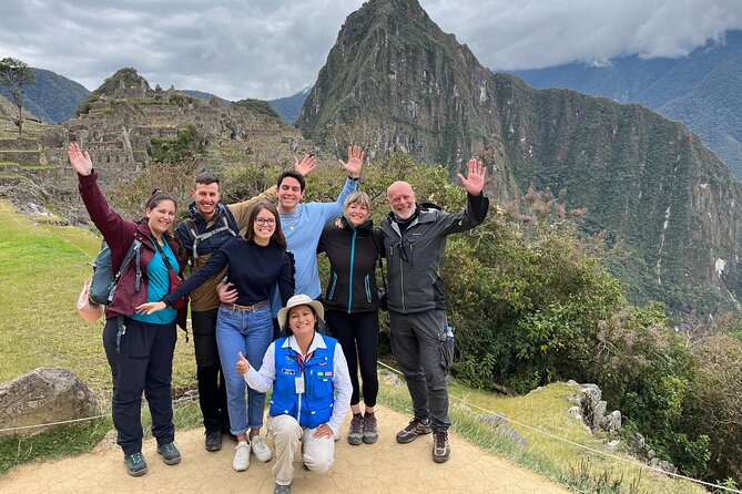 Private Guide in Machupicchu. - Directions