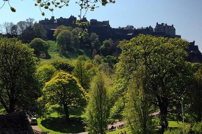 Private Half Day Edinburgh City Tour - Tour Guides and Customer Satisfaction