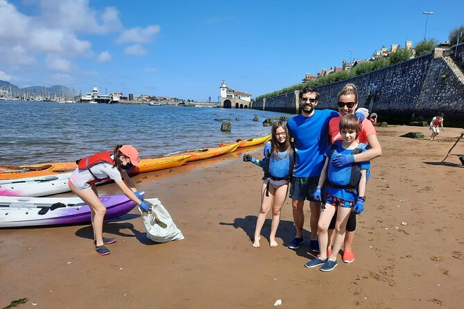 Private Kayak Tour Along the Getxo Coast and Hanging Bridge - Refreshments and Snack Break