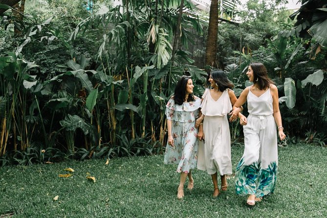 Private Photo Session With a Local Photographer in Bangkok - Common Questions