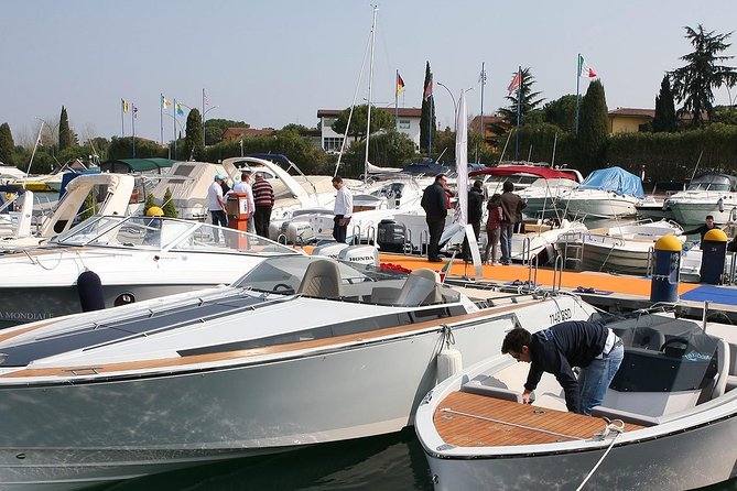 Private Romantic Motorboat Tour From Sirmione - Additional Information