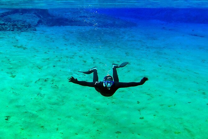 Private Silfra Snorkeling 6 P. Group - Meet on Location - With Underwater Photos - Common Questions