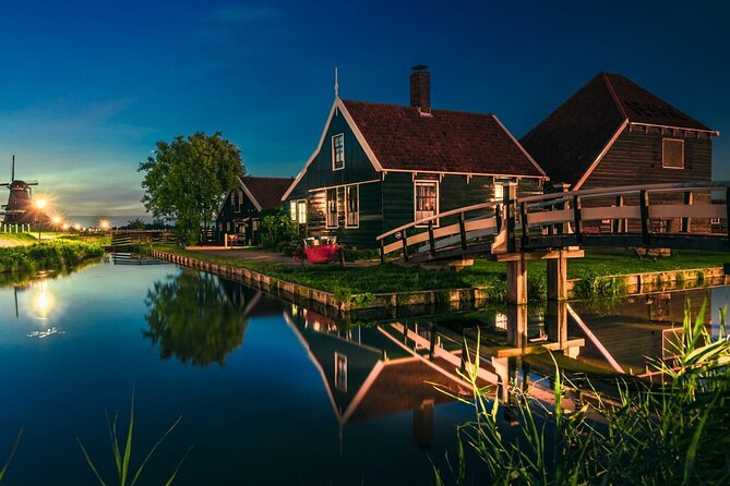 Private Tour Ams to Windmill Village and Giethoorn 10 Hour(En/中文) - Tour Duration and Languages