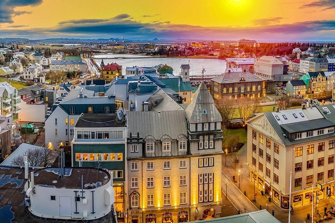 Reykjavik International Airport Private Departure Transfer - Same Price for Different Group Sizes