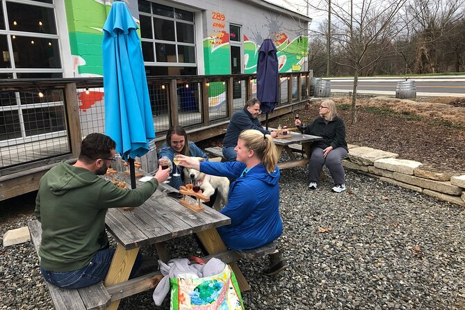 River Arts District Tip-Based Sightseeing Walking Tour - Reviews and Ratings
