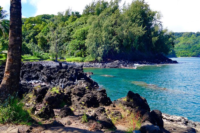 Road to Hana Rainforest, Black Sand Beach, Waterfalls & Lunch - The Sum Up