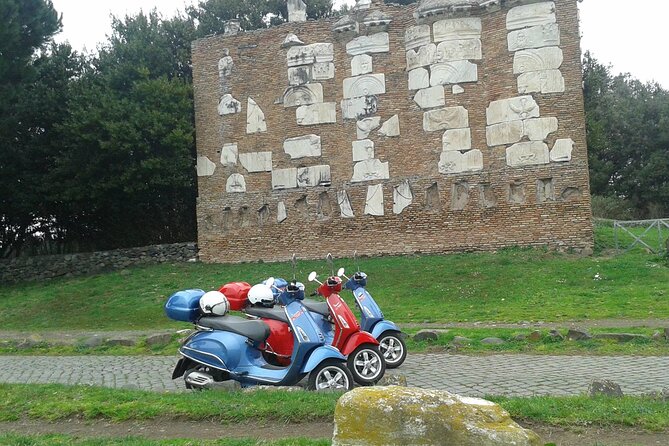 Rome Vespa Primavera 125 Cc Rental - 72 Hours Rental - The Sum Up