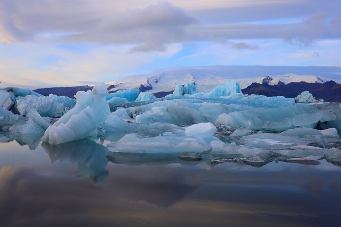 Roundtrip Transfer Jokulsarlon Glacier Lagoon and Hofn Airport - Weather Requirements for the Experience