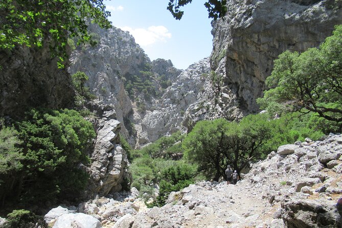 Rouvas Gorge - Reviews and Questions