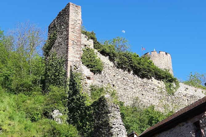 Safari-Tour Village Du Vignobles: 1 Day, 4 Villages & 1 Wine Tasting - Marvel at the Architecture of C