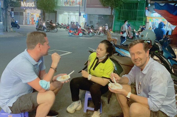 Saigon Night Street Food and Local Craft Beer By Vespa - Uncovering the Best Craft Beer Bars in Saigon