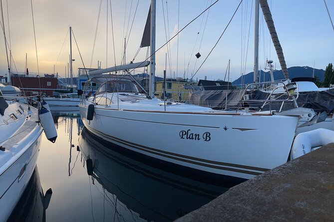 Sailing Experience on a 50' Sailboat - Stunning Views of Vancouver
