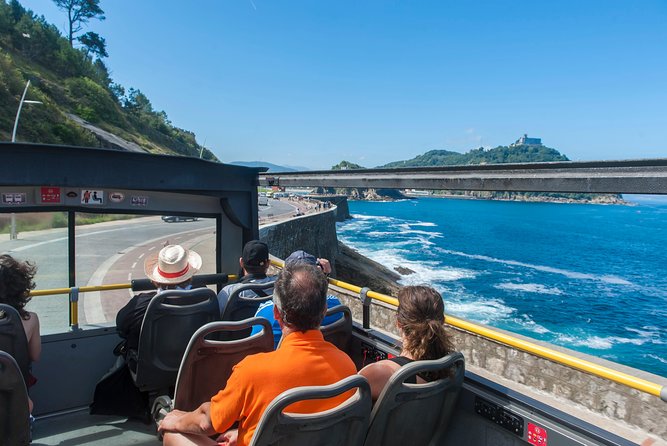 San Sebastian Hop On Hop Off Sightseeing Tour - Negative Feedback and Areas for Improvement