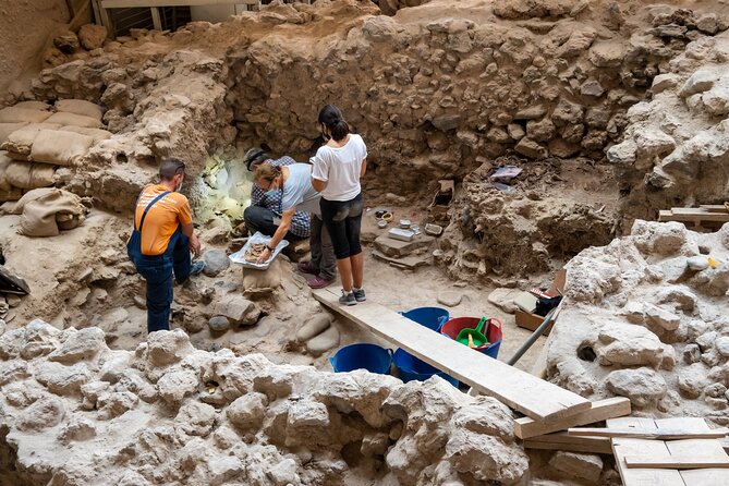 Santorini History and Archeology Tour - The Sum Up