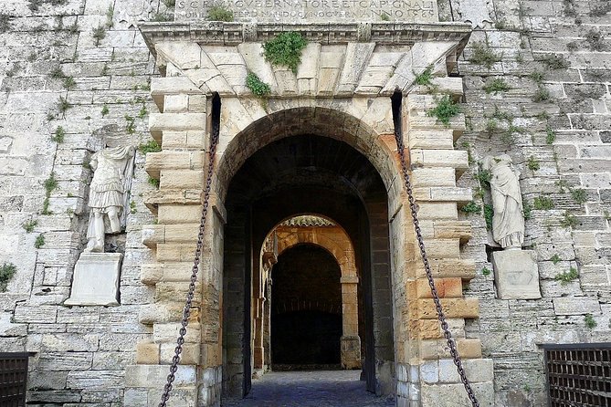 Secrets of IBIZA CITY - 2 Hours Walking Tour - Tips for a Memorable Walking Tour Experience