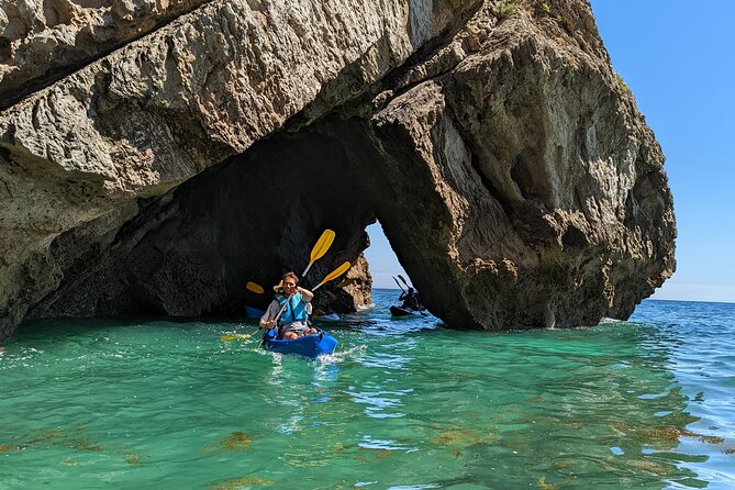 Sesimbra : Guided Kayak Tour in Arrábida Natural Park & Caves - Common Questions