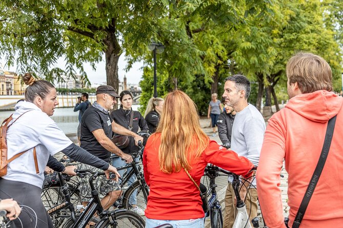 Sevillian Tapas Tasting on a Bicycle (3 Bars-3 Tapas-3 Drinks) - What to Expect From the Tapas and Drinks
