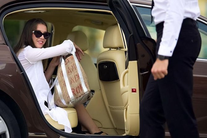 Shared Arrival Transfer: Guadalajara Airport to Hotels - The Sum Up