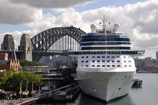 Shuttle Transfer From Sydney Airport to Cruise Ship Terminal at Circular Quay - The Sum Up