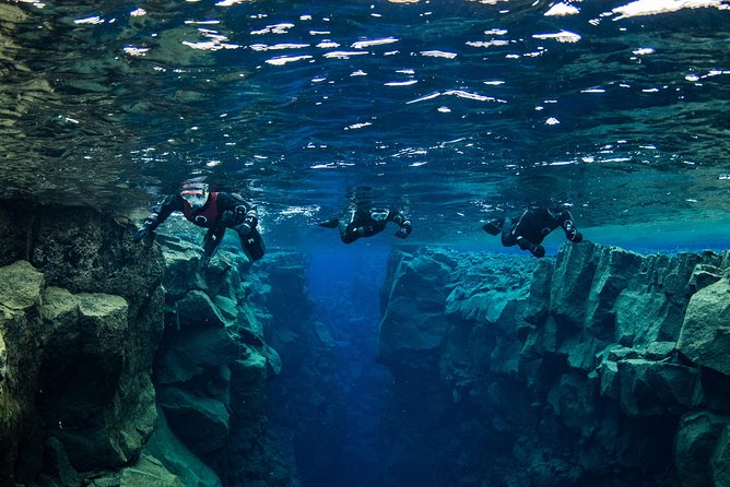 Silfra: Snorkeling Between Tectonic Plates With Pick up From Reykjavik - Common Questions
