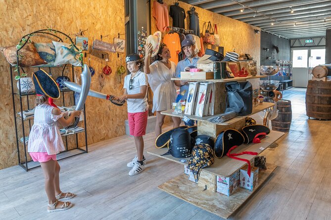 Sint Maarten Pirate Experience at the Rusty Parrot - Inclusions and Pricing