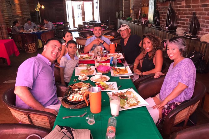SJD Airport to Cabo San Lucas - One Way Service - Background