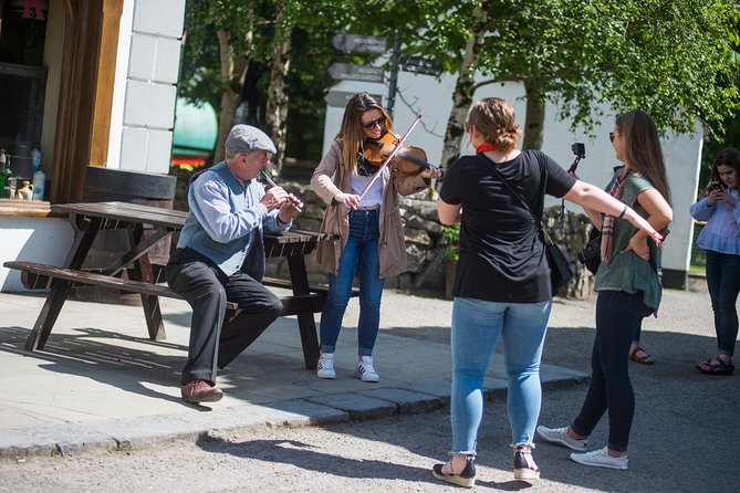 Skip the Line: Bunratty Castle and Folk Park Admission Ticket - The Sum Up