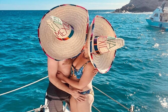 Snorkeling Experience Tour in CABO (Open Bar & Lunch Included) CABO BLUE BOAT - Common Questions
